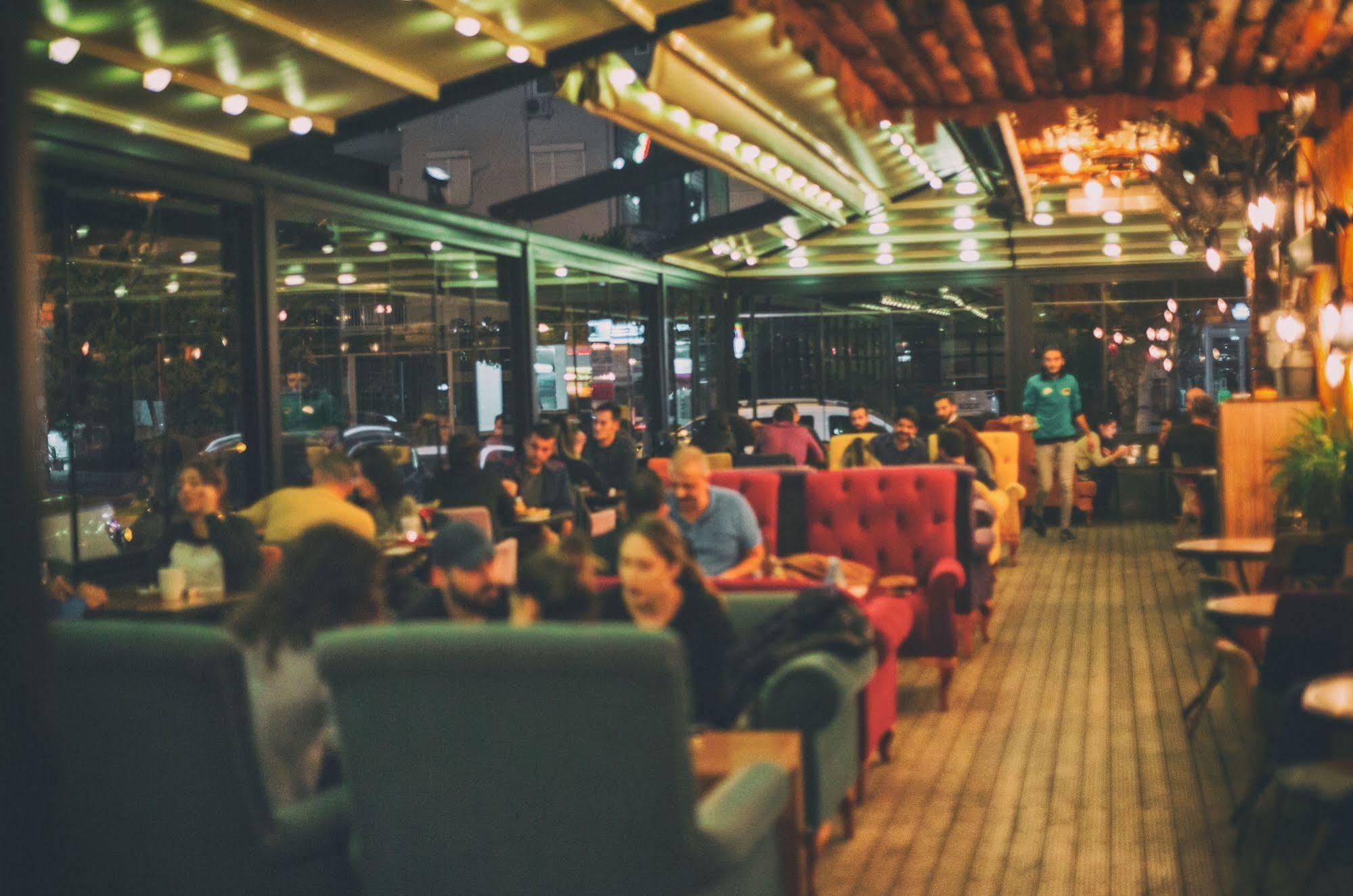 Voswos Garage Coffee Hotel Antalya Exterior foto
